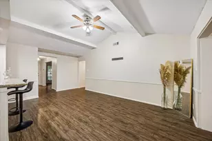 118 E Highland Terrace, League City, TX 77573 - Photo 3