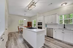 221 Lake Grove Dr, Coldspring, TX 77331 - Photo 9