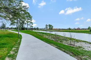 9906 Brickhouse Dr, Houston, TX 77080 - Photo 17