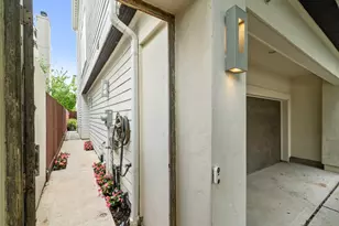 106 Arnold St, Houston, TX 77007 - Photo 31