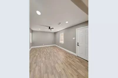 1308 N Rockisland Street, Angleton, TX 77515 - Photo 3