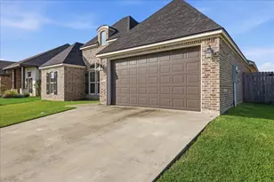 10420 Shady Ranch Ln, Port Arthur, TX 77640 - Photo 3