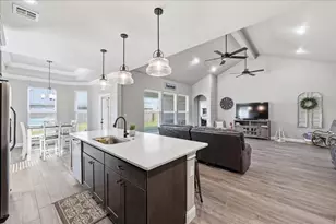 10420 Shady Ranch Ln, Port Arthur, TX 77640 - Photo 13