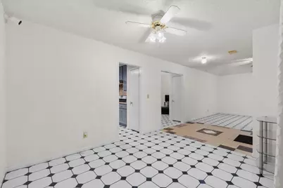 4007 Ivywood Drive, Pearland, TX 77584 - Photo 9