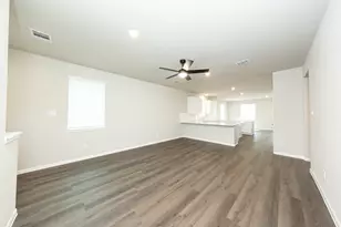 15635 Agave Vly Trl, Houston, TX 77090 - Photo 5