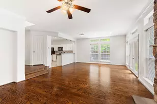 19 Endor Forest Pl, The Woodlands, TX 77382 - Photo 7