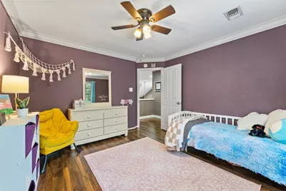 154 S Cochrans Green Circle, The Woodlands, TX 77381 - Photo 31