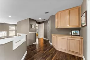 154 S Cochrans Green Cir, The Woodlands, TX 77381 - Photo 25