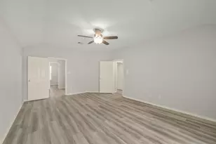 750 Redwing Park Dr, Houston, TX 77009 - Photo 5