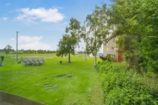750 Redwing Park Dr, Houston, TX 77009 - Photo 21