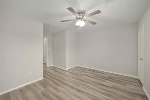 750 Redwing Park Dr, Houston, TX 77009 - Photo 19