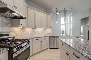 11006 Bexley Vlg Ct, Cypress, TX 77433 - Photo 9