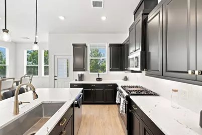 147 W Coralburst Loop, Montgomery, TX 77316 - Photo 15