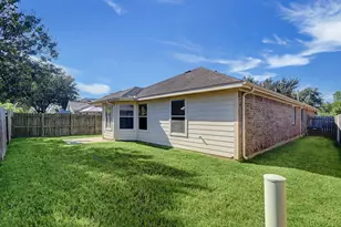 4762 Wind Trace Dr, Katy, TX 77449 - Photo 3