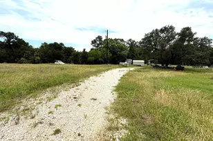 1669 Beaver Creek Circle, Caldwell, TX 77836 - Photo 3
