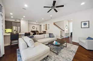8806 Hollister Pine Ct, Houston, TX 77080 - Photo 7