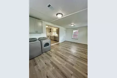 5506 David Street, Dickinson, TX 77539 - Photo 11