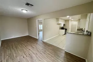 6144 Doulton Dr, Houston, TX 77033 - Photo 7