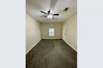 6144 Doulton Drive, Houston, TX 77033 - Photo 9