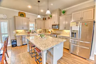 308 Rock Rose Ln, Lake Jackson, TX 77566 - Photo 15