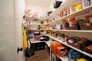 308 Rock Rose Ln, Lake Jackson, TX 77566 - Photo 19