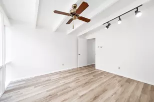 5220 Memorial Dr, Houston, TX 77007 - Photo 15