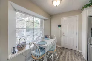 458 E Lake Dr, Livingston, TX 77351 - Photo 7