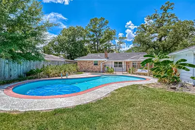 918 Wycliffe Drive, Houston, TX 77079 - Photo 49