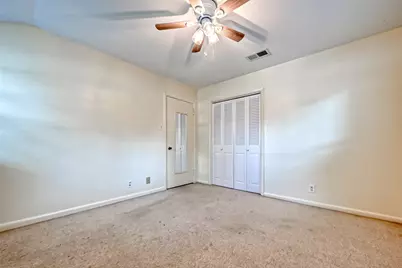 918 Wycliffe Drive, Houston, TX 77079 - Photo 25