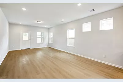 15107 Bank Swallow Place, Magnolia, TX 77354 - Photo 7