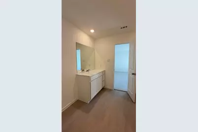 327 Parkin Court, Conroe, TX 77303 - Photo 15