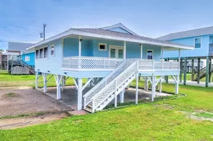 13131 Buccaneer Pkwy, Freeport, TX 77541 - Photo 1