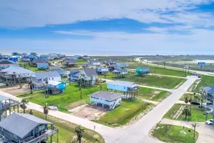 13131 Buccaneer Pkwy, Freeport, TX 77541 - Photo 21