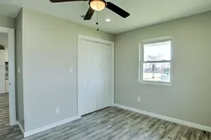 13131 Buccaneer Pkwy, Freeport, TX 77541 - Photo 11