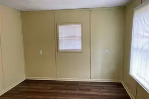 508 N Madison St, Madisonville, TX 77864 - Photo 9