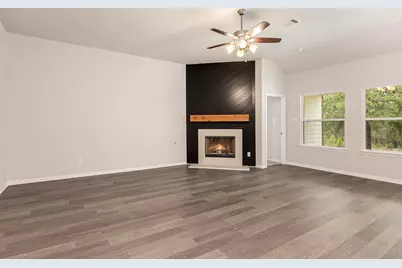 1906 Beckett Street, Bay City, TX 77414 - Photo 7