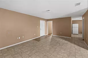 2200 Peach Ave, Bay City, TX 77414 - Photo 9