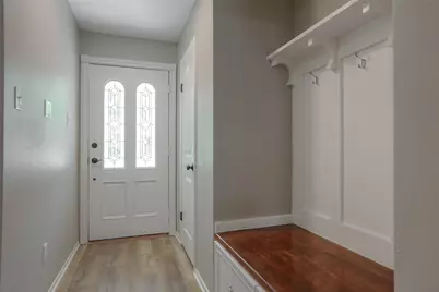 31 Maywind Court, The Woodlands, TX 77381 - Photo 3