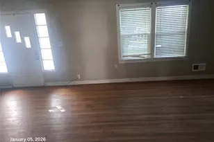 515 Breezy Ln, Wharton, TX 77488 - Photo 9