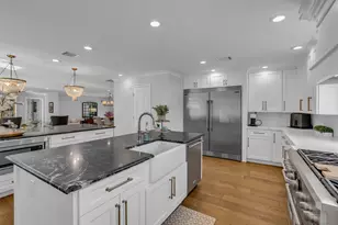 14935 Chadbourne Dr, Houston, TX 77079 - Photo 15