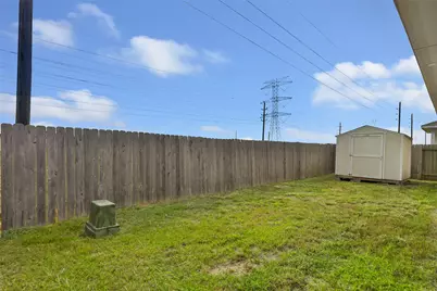 8026 Brooks Crossing Drive, Baytown, TX 77521 - Photo 31