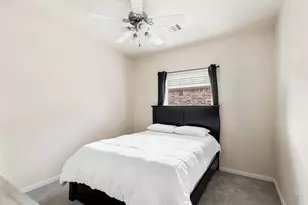 8026 Brooks Crossing Dr, Baytown, TX 77521 - Photo 25