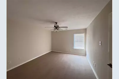 6718 Chester Oak Drive, Houston, TX 77083 - Photo 15