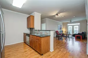 1711 Old Spanish Trl, Houston, TX 77054 - Photo 9