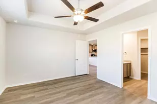 11607 Descent Dr, Conroe, TX 77303 - Photo 11