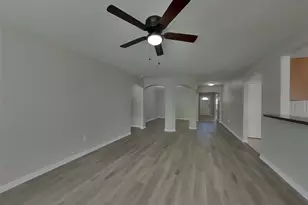 12022 Green Bluff Ct, Houston, TX 77044 - Photo 3