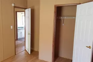 278 Country Way, Smithville, TX 78957 - Photo 21