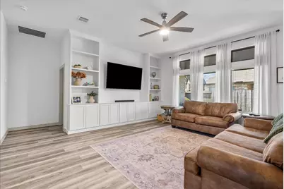 723 Kingwood Drive, League City, TX 77573 - Photo 9