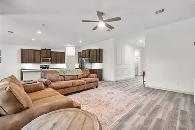 723 Kingwood Drive, League City, TX 77573 - Photo 13