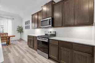 723 Kingwood Dr, League City, TX 77573 - Photo 17